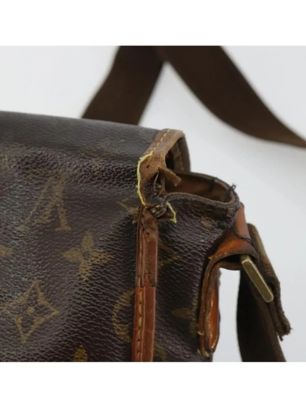 Authentic LOUIS VUITTON Monogram Messenger Bosphore PM Shoulder Bag M40106 LV